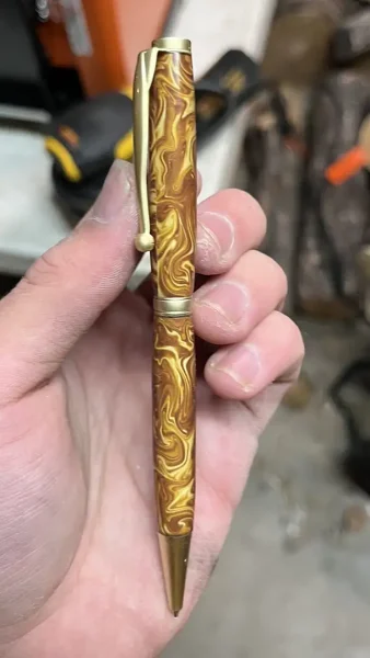 ryan-wooden-pens-02